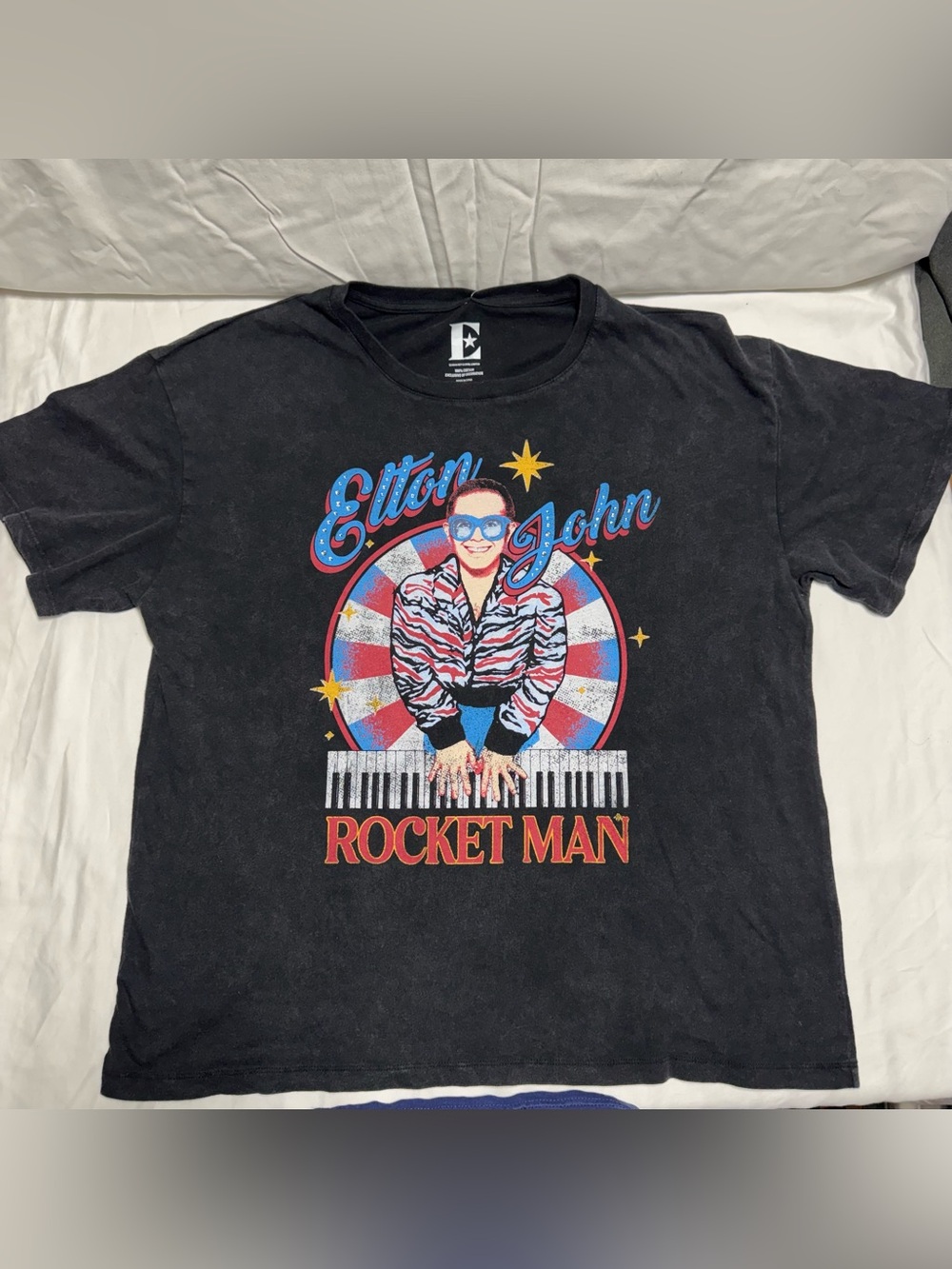 Elton John Rocket Man Graphic Tee - Black Large- NWT